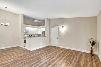 1109 Duncan Cir in Palm Beach Gardens, FL - Building Photo - Building Photo