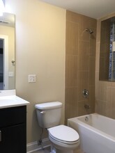 5400 N Winthrop Ave in Chicago, IL - Building Photo - Building Photo
