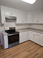 1106 Sherwood Dr in Florence, SC - Building Photo - Building Photo