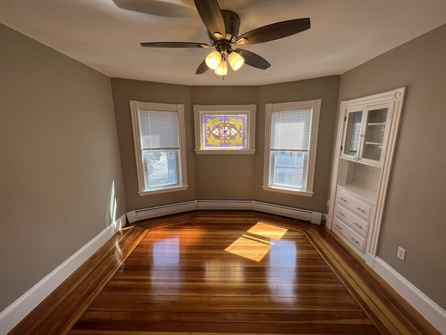 2 Gilson Ter, Unit 3 in Somerville, MA - Building Photo - Building Photo