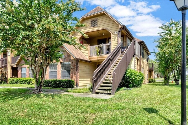 property at 390 Woodside Dr