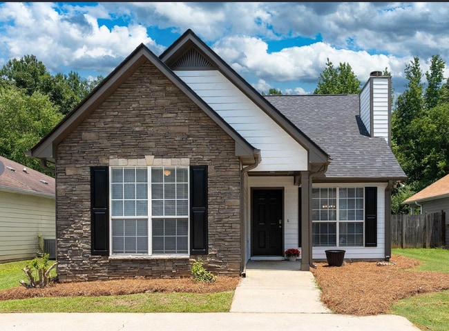 160 Carrington Ln