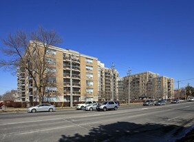 Lawrence Avenue W. in Toronto, ON - Building Photo