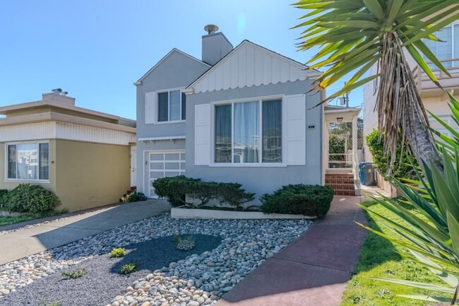 35 Fairlawn Ave in Daly City, CA - Building Photo - Building Photo
