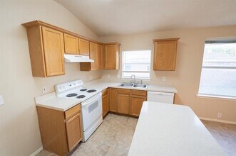1709 Citadel Dr in Glenn Heights, TX - Building Photo - Building Photo