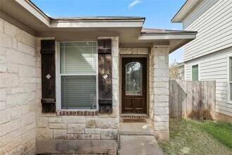 3204 Barksdale Dr in Austin, TX - Building Photo - Building Photo