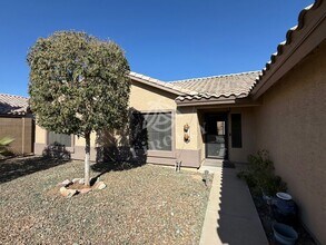 6100 W Audrey Ln in Glendale, AZ - Foto de edificio - Building Photo