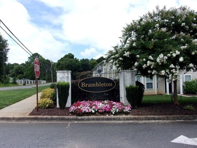 property at 572 Fawnborough Ct