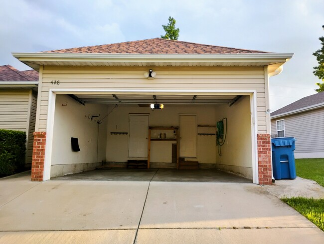 610 N Persimmon Dr in Nixa, MO - Building Photo - Building Photo