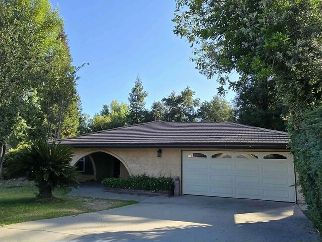property at 740 Katherine Ln