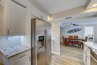 531 N Ocean Blvd in Pompano Beach, FL - Foto de edificio - Building Photo