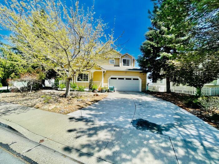 2014 Brighton Ct in Reno, NV - Building Photo