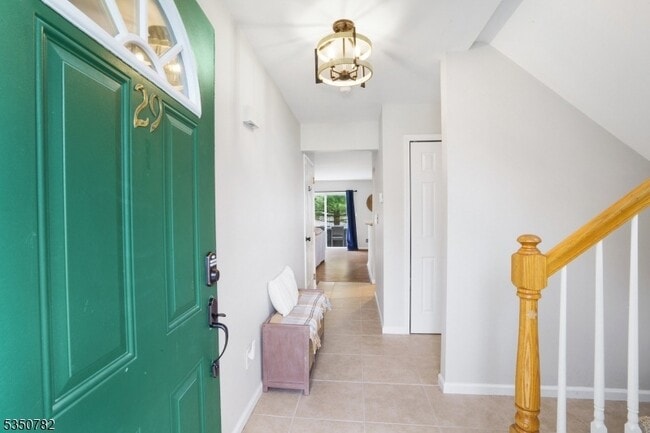 29 Winding Way in Hamburg, NJ - Foto de edificio - Building Photo