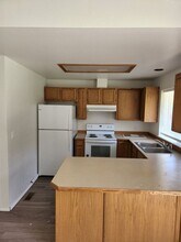 1256 Westbrook Loop in Yakima, WA - Foto de edificio - Building Photo