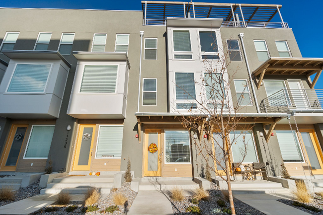 11237 S Freestone Rd in South Jordan, UT - Building Photo - Building Photo