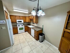 6441 E Butte St in Mesa, AZ - Foto de edificio - Building Photo