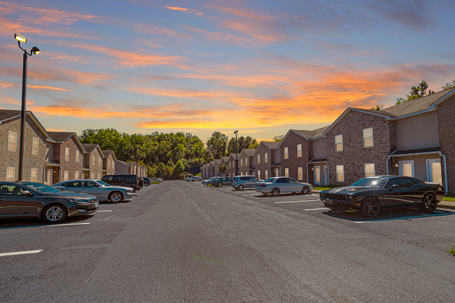 1300 Franklin Turnpike in Danville, VA - Building Photo - Building Photo