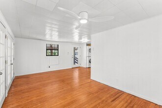 6604 Beach Dr in Panama City, FL - Building Photo - Building Photo