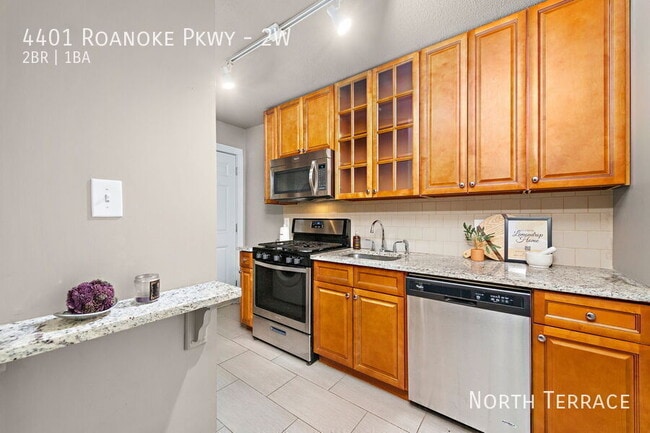 property at 4401 Roanoke Pkwy