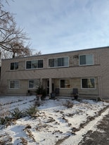 29W543 Batavia Rd in Warrenville, IL - Building Photo