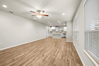 1156 Autumn Heather Dr in Austin, TX - Building Photo - Building Photo