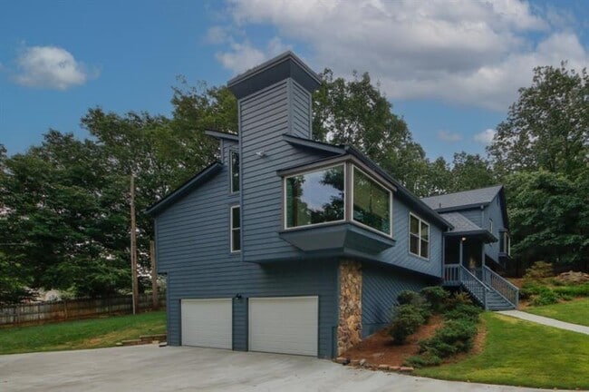 930 Mountain Top Dr NE in Marietta, GA - Building Photo - Building Photo
