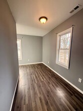 713 S 4th St in Rockford, IL - Building Photo - Building Photo