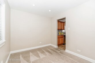 9119 Lincoln Ct in Orland Park, IL - Building Photo - Building Photo