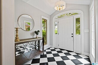 3208 N Woodridge Rd in Mountain Brook, AL - Building Photo - Building Photo
