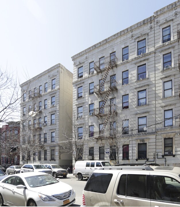 1051-1055 College Ave in Bronx, NY - Foto de edificio