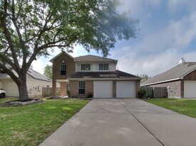 14907 Englebrook Dr in Houston, TX - Building Photo