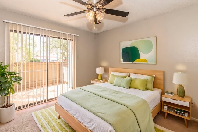 District West in Lubbock, TX - Building Photo - Building Photo