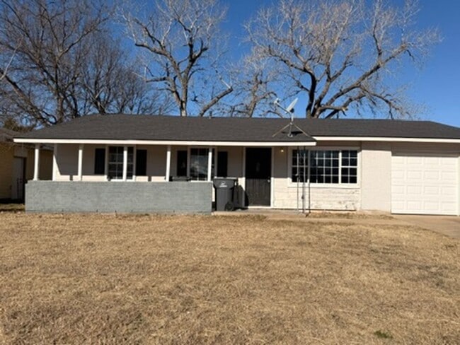 property at 2804 NW Ozmun Ave