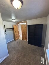 5789 W Muirwood Dr in Herriman, UT - Foto de edificio - Building Photo