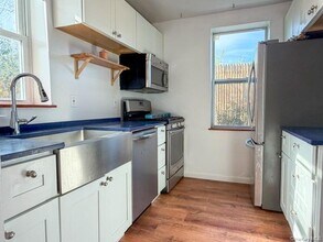 25 W Church St in Beacon, NY - Building Photo - Building Photo