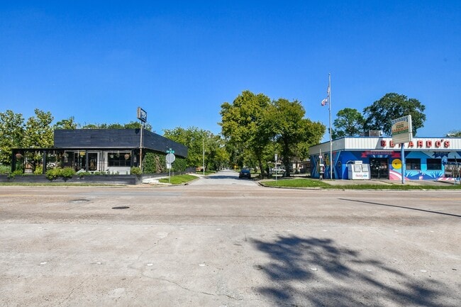 property at 4113 Edison St