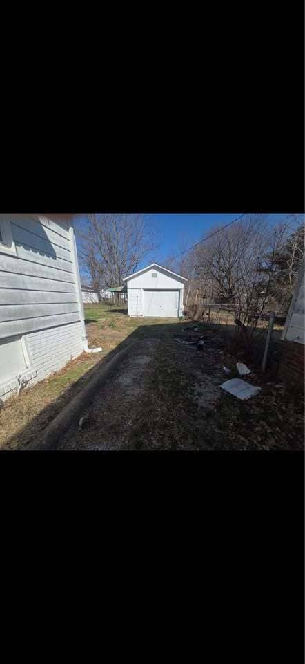 1390 N Huron St in Decatur, IL - Building Photo - Building Photo