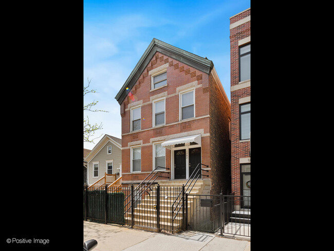 property at 1242 N Greenview Ave