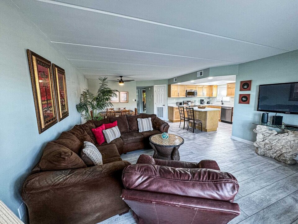 2401 Gulf Blvd in South Padre Island, TX - Building Photo