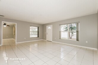 222 Hamolia Ave in Polk City, FL - Foto de edificio - Building Photo