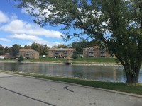 Florence Crossing in Florence, KY - Foto de edificio - Building Photo