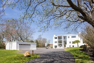 57305 Rte 48 in Southold, NY - Building Photo - Building Photo