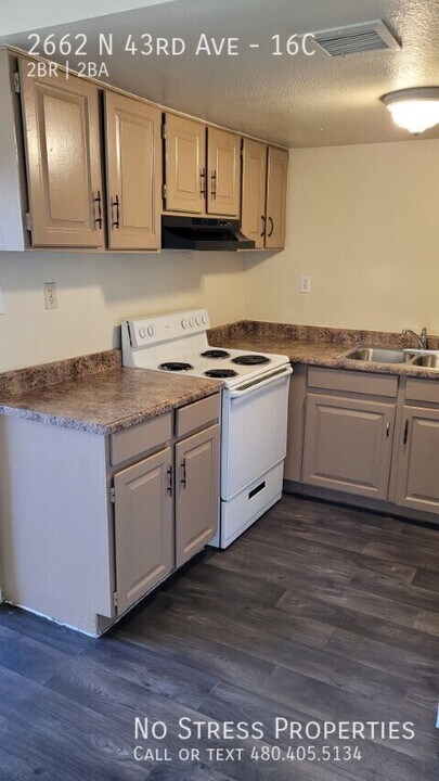 2662 N 43rd Ave in Phoenix, AZ - Building Photo