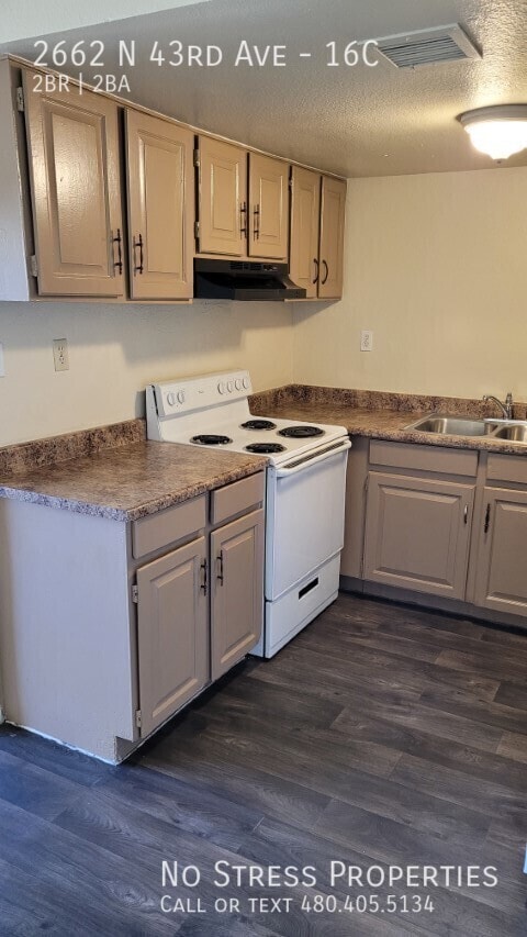 property at 2662 N 43rd Ave