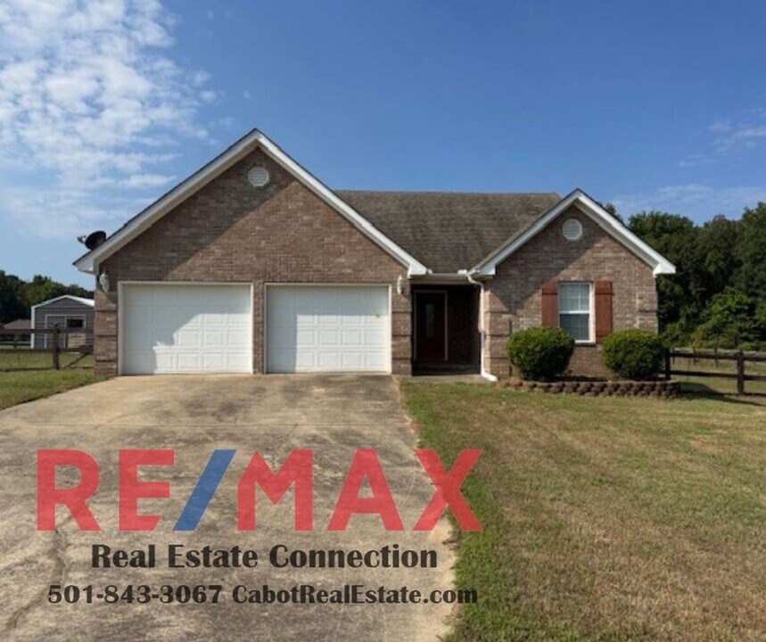 54 Bobwhite Cir in Lonoke, AR - Building Photo