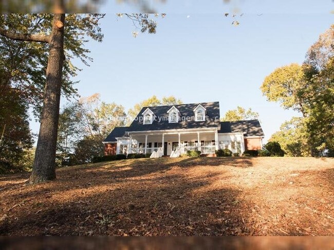 property at 1925 Jesse Cronic Rd