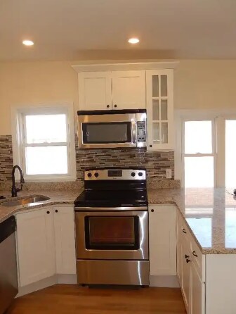 21 Hall St, Unit 2