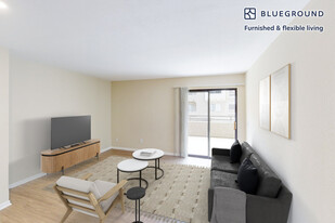 10024 Paseo Montril, Unit SI FL2-ID373A in San Diego, CA - Building Photo