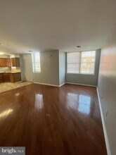 2401 S 5th St in Philadelphia, PA - Building Photo - Building Photo
