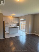 25 Paddington Grv in Barrie, ON - Building Photo - Building Photo